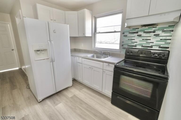 Property listing MLS 4048245 photo 6