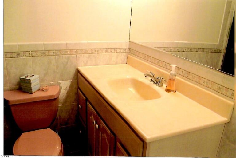 Property listing MLS 4048252 photo 13