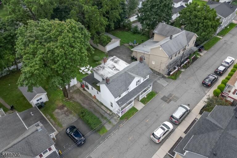 Property listing MLS 4048270 photo 4