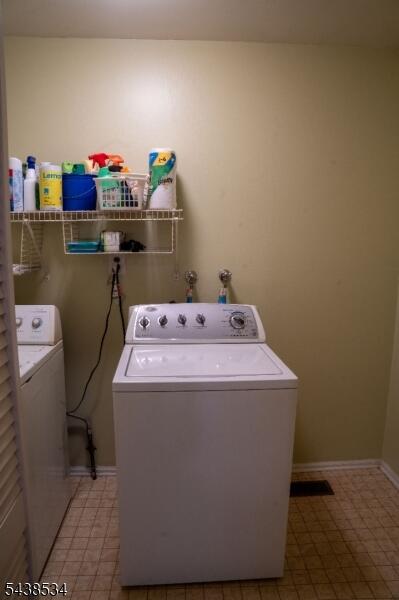 Property listing MLS 4048300 photo 15