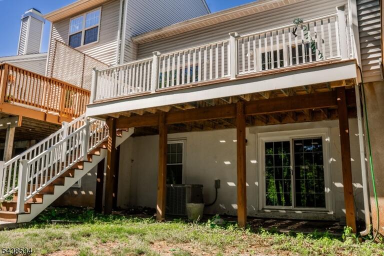 Property listing MLS 4048300 photo 7