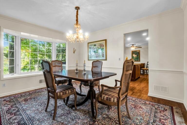 Property listing MLS 4048303 photo 7