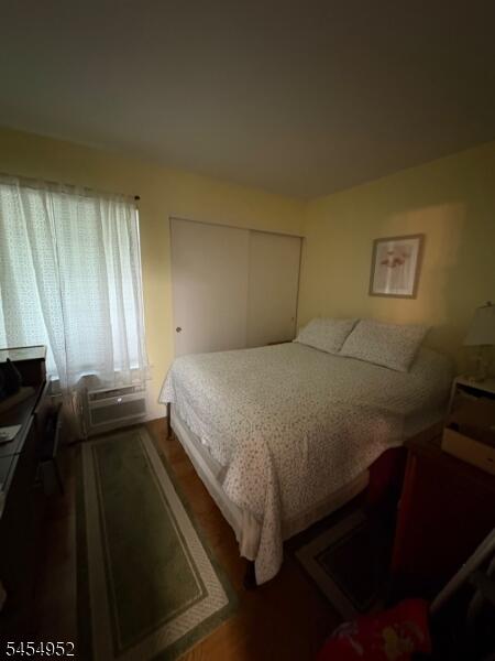 Property listing MLS 4048318 photo 3