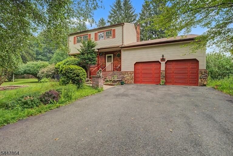 Property listing MLS 4048365 photo 15