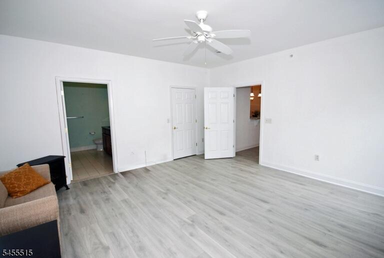 Property listing MLS 4048377 photo 12