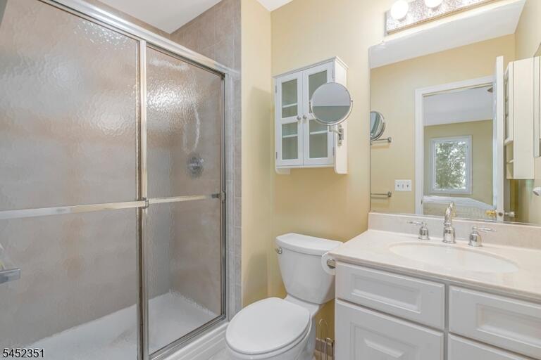 Property listing MLS 4048382 photo 18