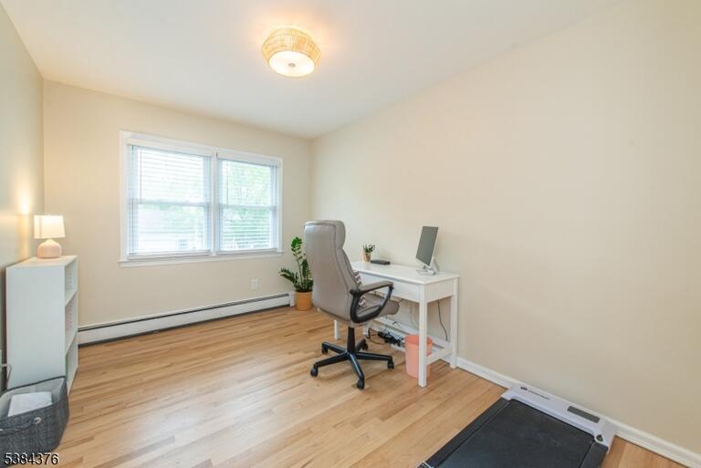 Property listing MLS 4048447 photo 14