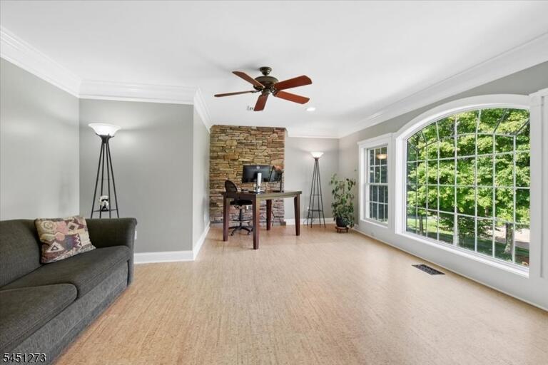 Property listing MLS 4048453 photo 36