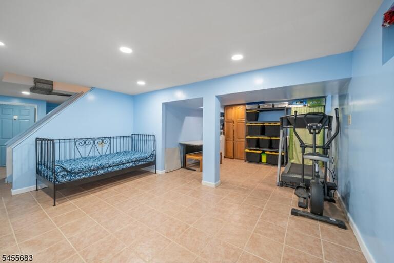 Property listing MLS 4048458 photo 17