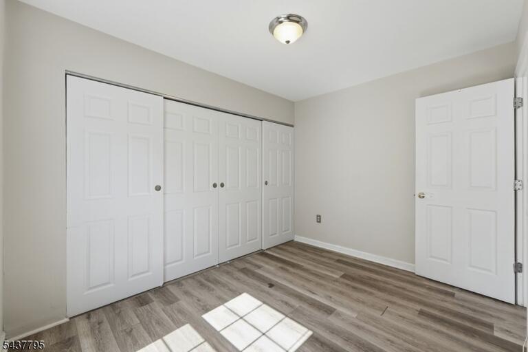 Property listing MLS 4048549 photo 21