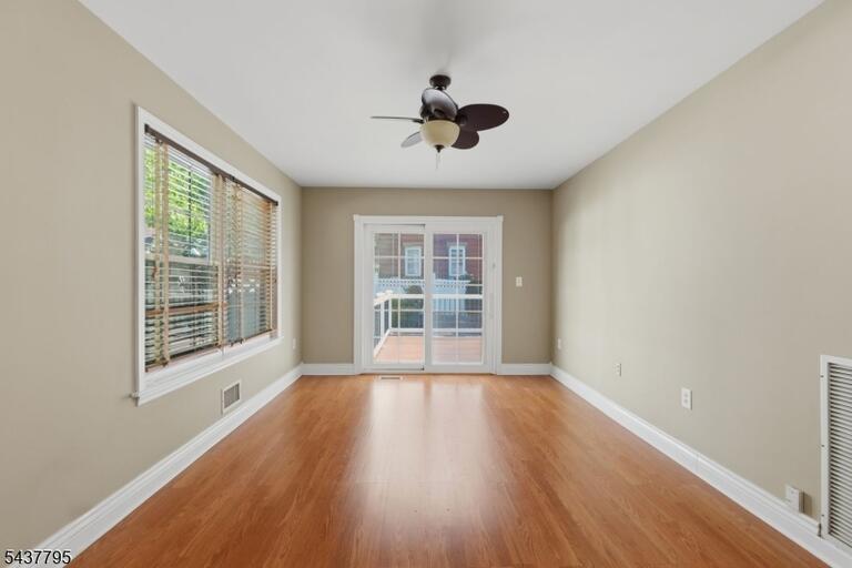 Property listing MLS 4048549 photo 22
