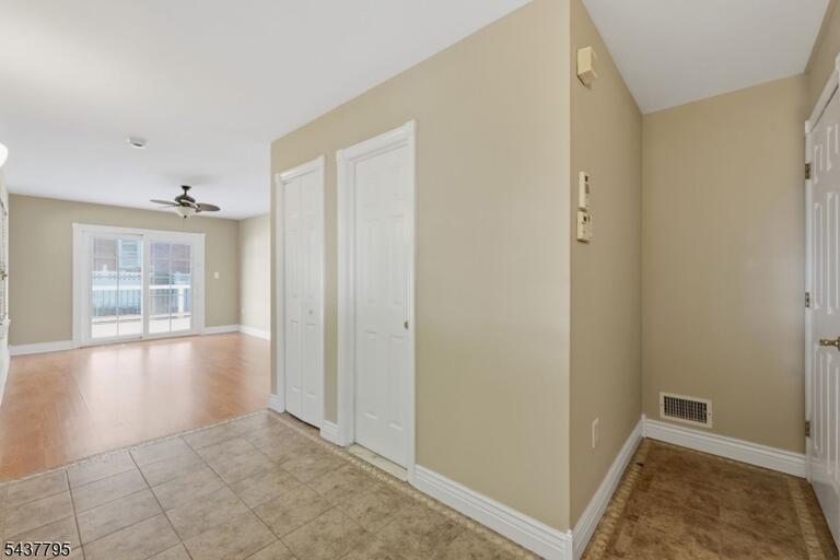 Property listing MLS 4048549 photo 26
