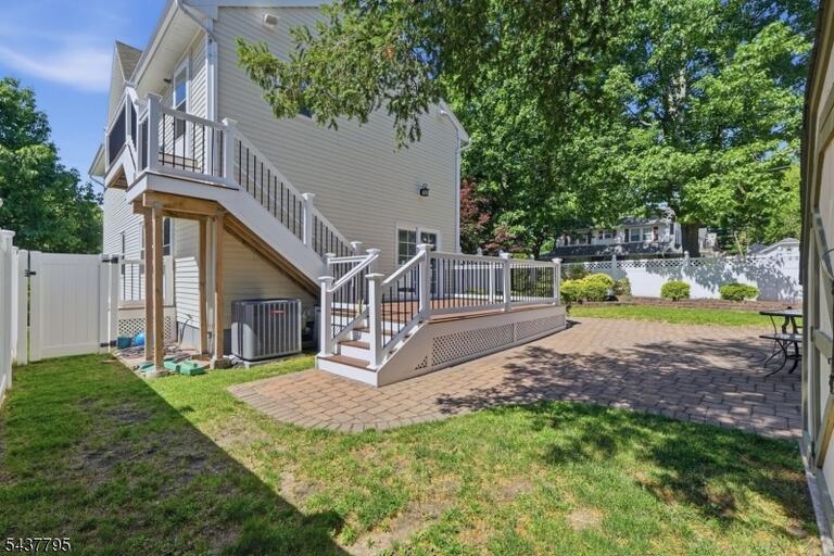 Property listing MLS 4048549 photo 34
