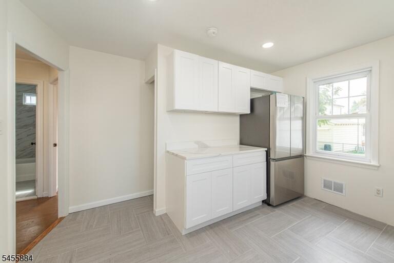 Property listing MLS 4048600 photo 7