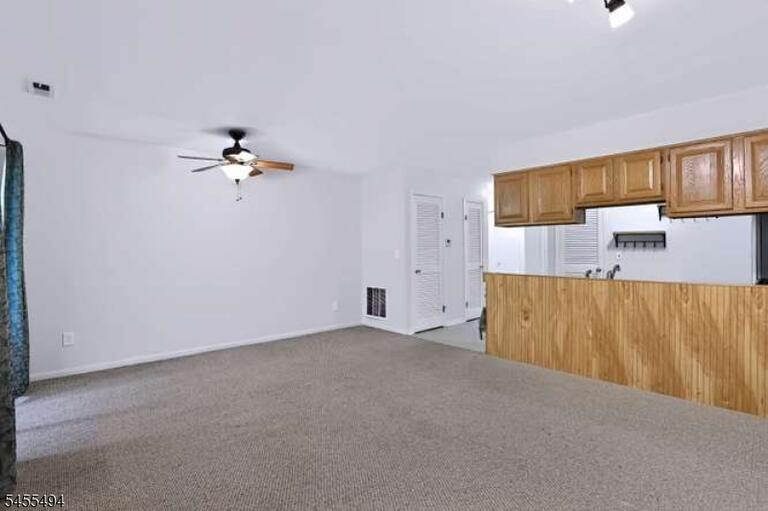 Property listing MLS 4048615 photo 11