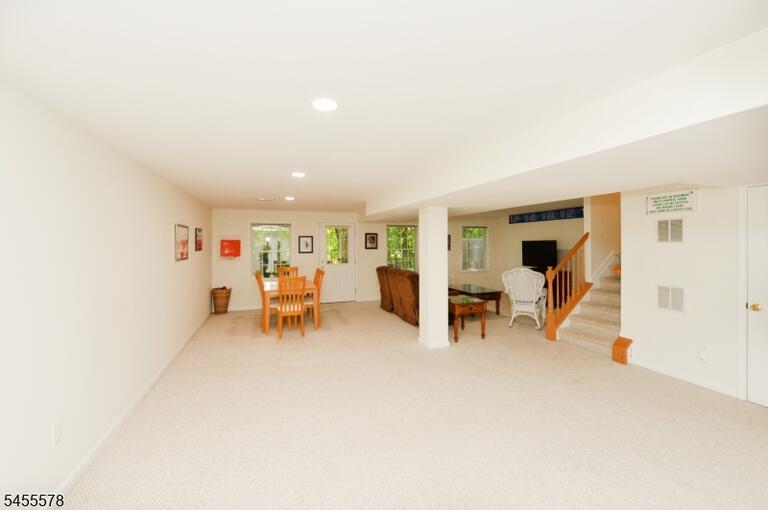 Property listing MLS 4048617 photo 27