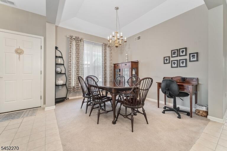 Property listing MLS 4048672 photo 7
