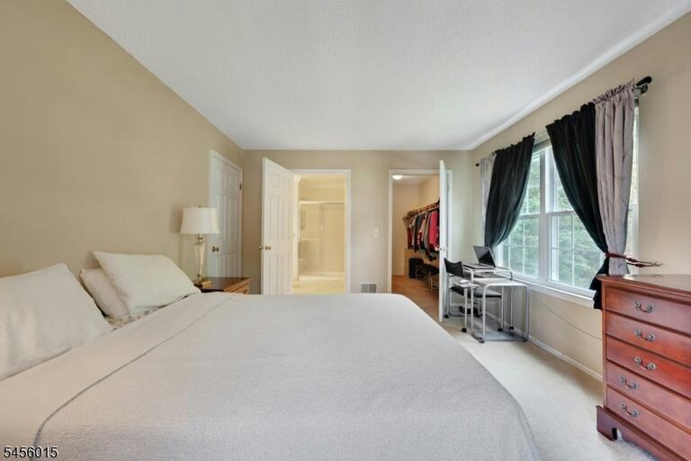 Property listing MLS 4048706 photo 22