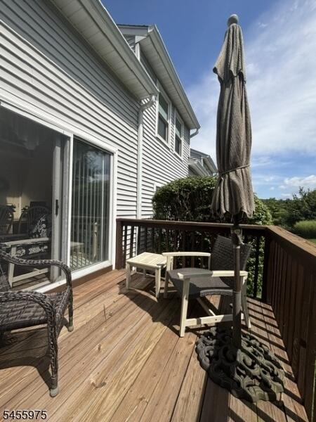 Property listing MLS 4048760 photo 25