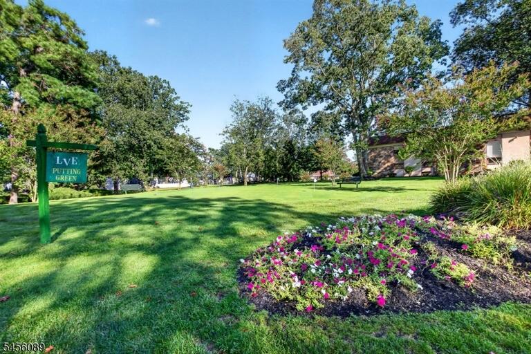 Property listing MLS 4048841 photo 30