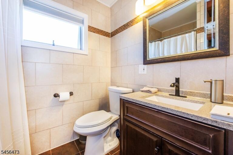 Property listing MLS 4049075 photo 14