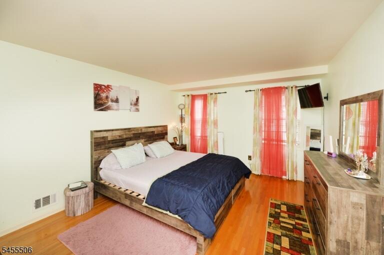 Property listing MLS 4049113 photo 14