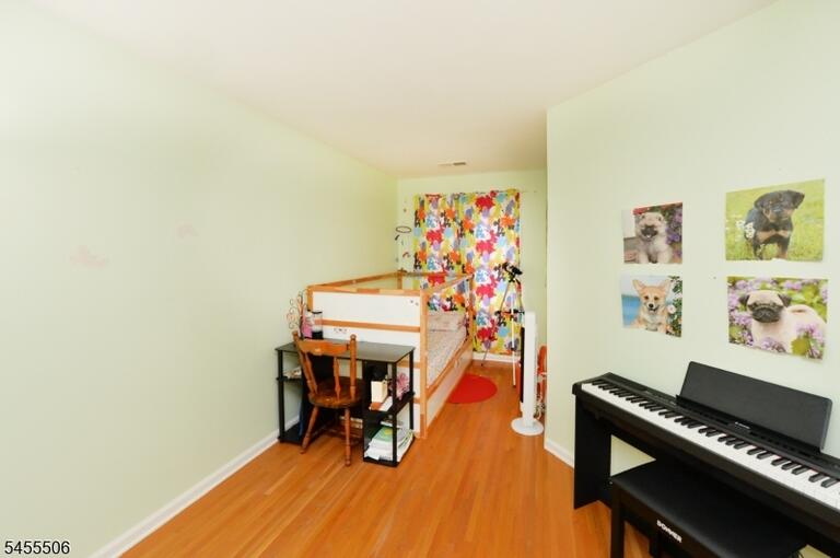 Property listing MLS 4049113 photo 21