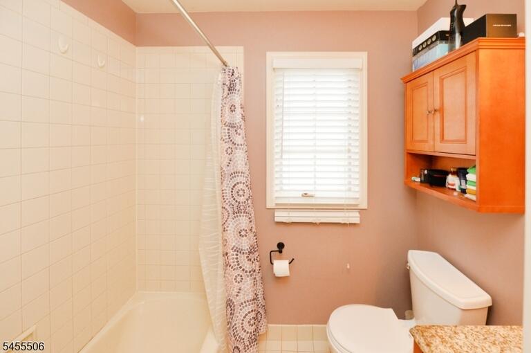 Property listing MLS 4049113 photo 23