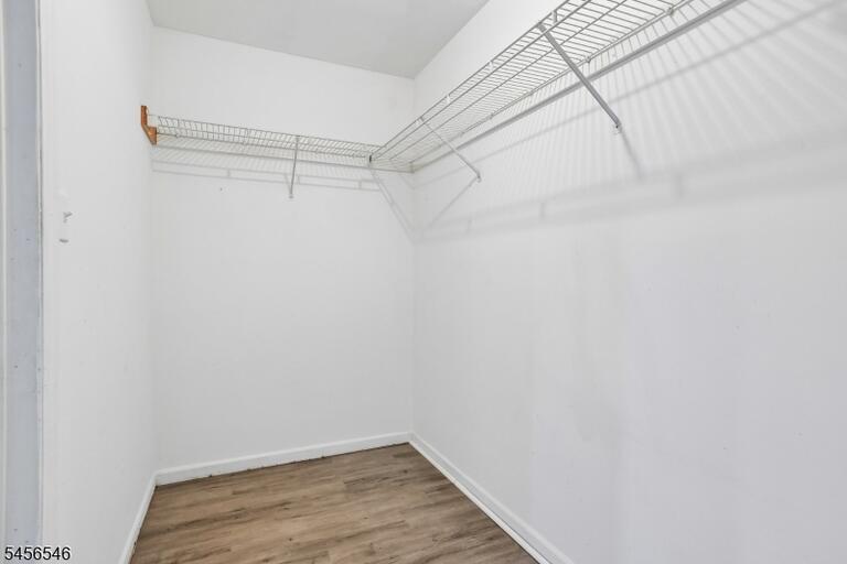 Property listing MLS 4049173 photo 20