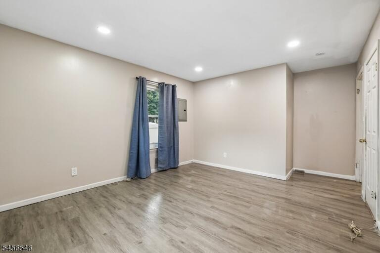 Property listing MLS 4049173 photo 22