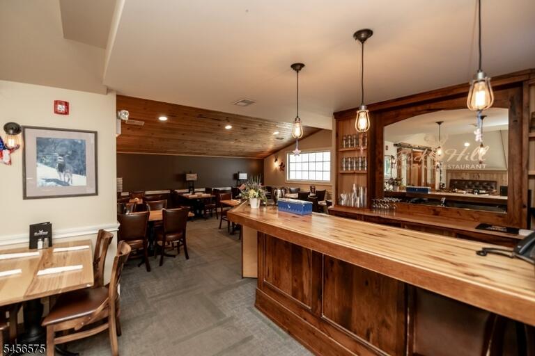 Property listing MLS 4049183 photo 25