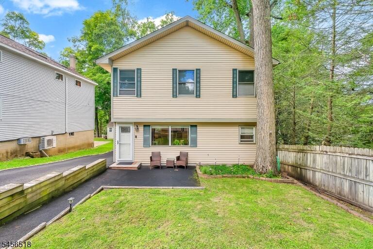 Property listing MLS 4049184 photo 18