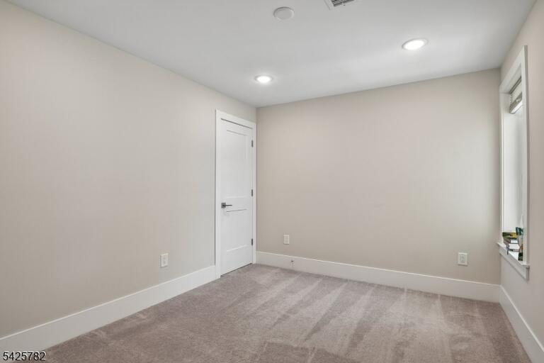 Property listing MLS 4049213 photo 20