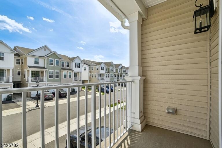Property listing MLS 4049213 photo 24