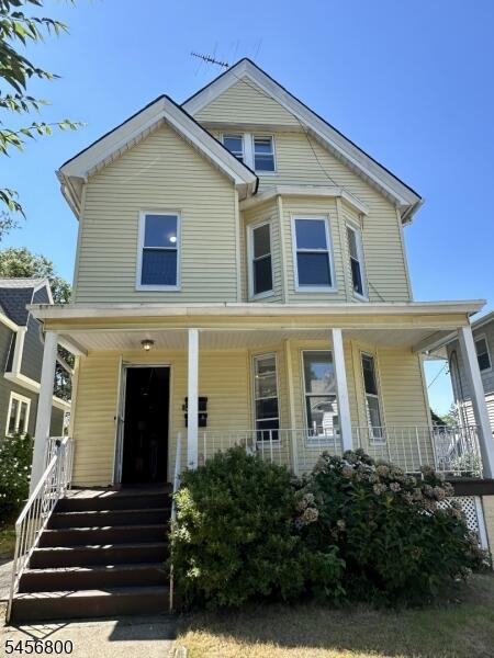 Property listing MLS 4049382 photo 2