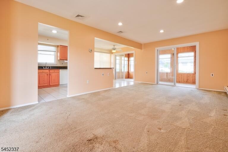 Property listing MLS 4049390 photo 6