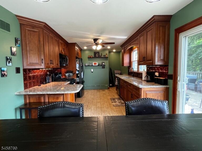Property listing MLS 4049391 photo 12