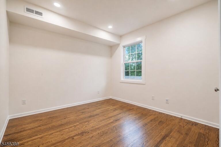 Property listing MLS 4049412 photo 23