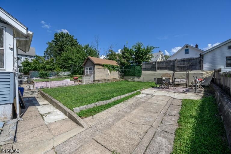 Property listing MLS 4049419 photo 27