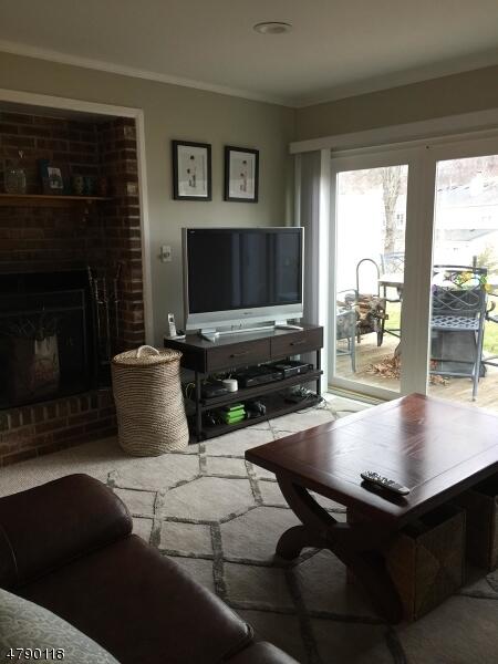 Property listing MLS 4049434 photo 10