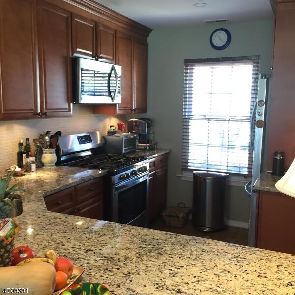 Property listing MLS 4049434 photo 6