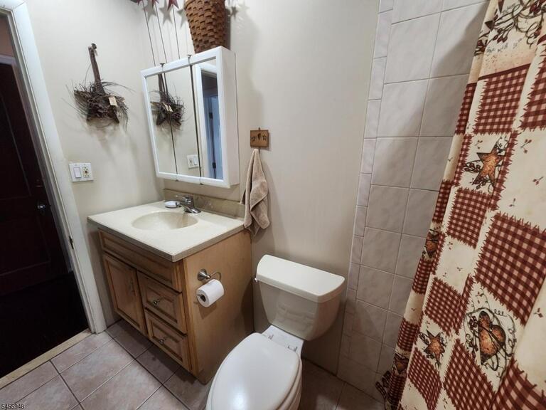 Property listing MLS 4049496 photo 16
