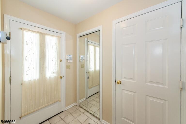 Property listing MLS 4049539 photo 23