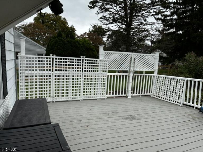 Property listing MLS 4049586 photo 6