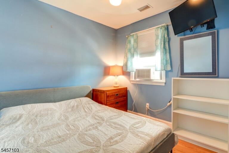 Property listing MLS 4049627 photo 13