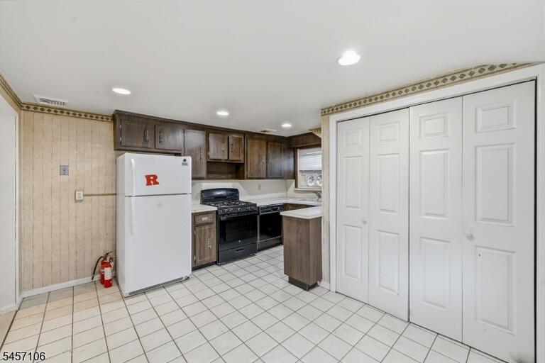Property listing MLS 4049631 photo 29
