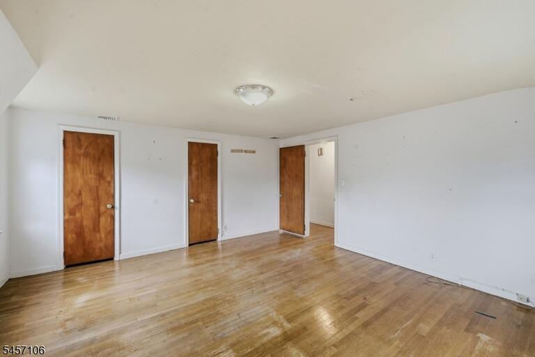 Property listing MLS 4049631 photo 34
