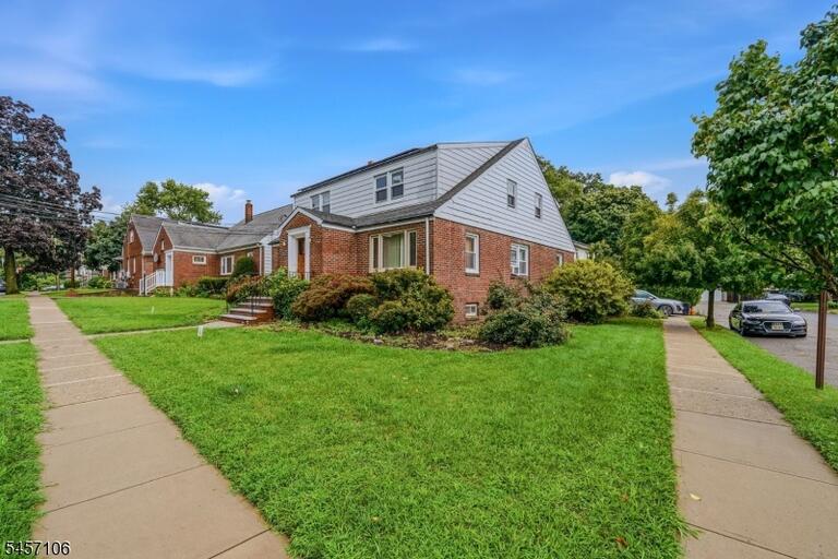Property listing MLS 4049631 photo 4