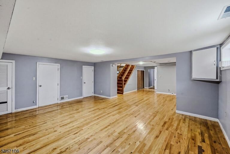 Property listing MLS 4049631 photo 43