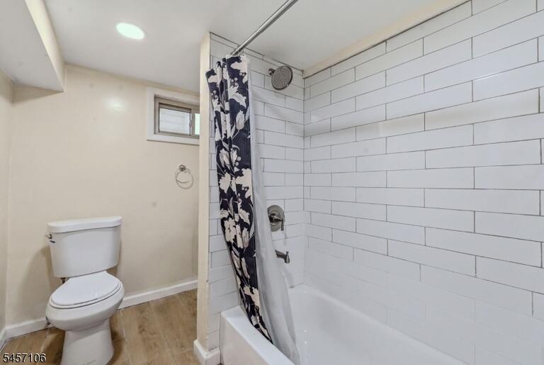 Property listing MLS 4049631 photo 47